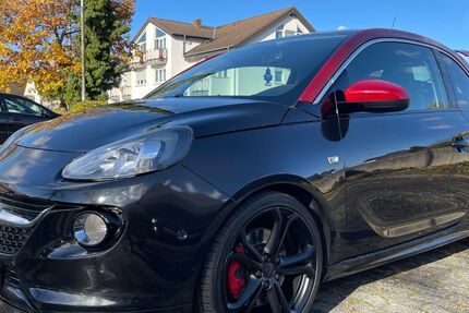 Opel Adam 85.000 km 9.990 € Rüsselsheim am Main 65428