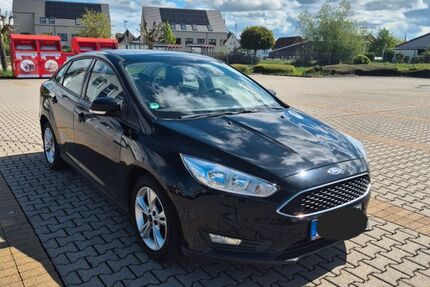 Ford Focus 76.500 km 9.550 &euro; Reichelsheim 61203