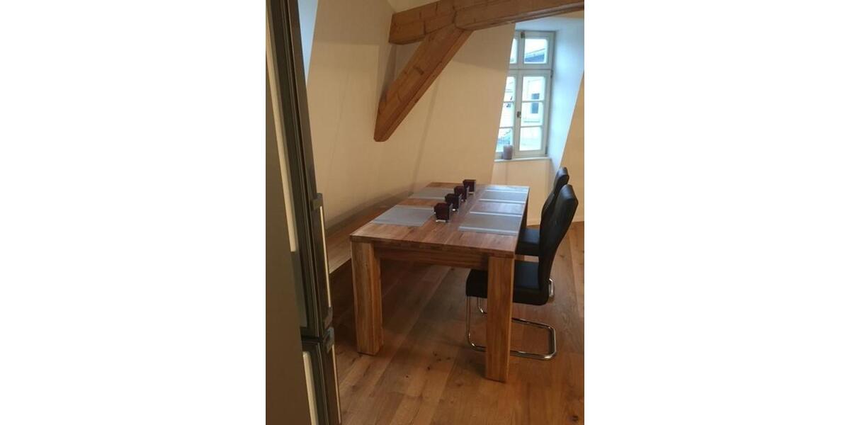 Dachgeschoßwohnung Kronberg im Taunus - 2 Zimmer, 92 m&sup2;, 1.350&euro; | Angebot:26134035