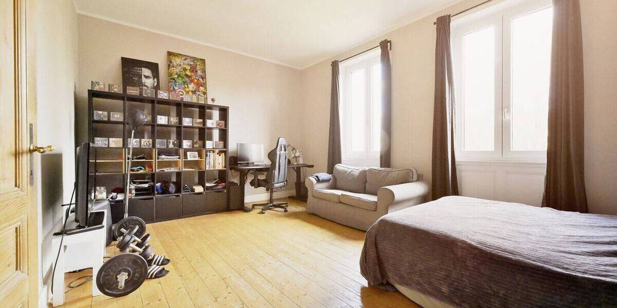 Mehrfamilienhaus, Wohnhaus Frankfurt am Main Seckbach - 6 Zimmer, 242 m&sup2;, 1.200.000&euro; | Angebot:26139136