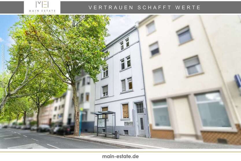 Haus zum Kaufen in Frankfurt am Main 674.900 € 263.5 m² 12 zimmer