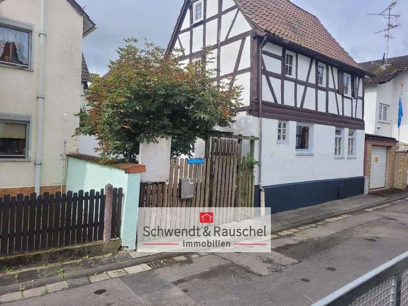 Haus zum Kaufen in Hammersbach 136.000 € 74 m²