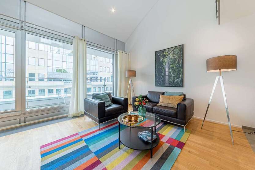 Wohnung zum Mieten in Frankfurt 2.460 € 94 m²