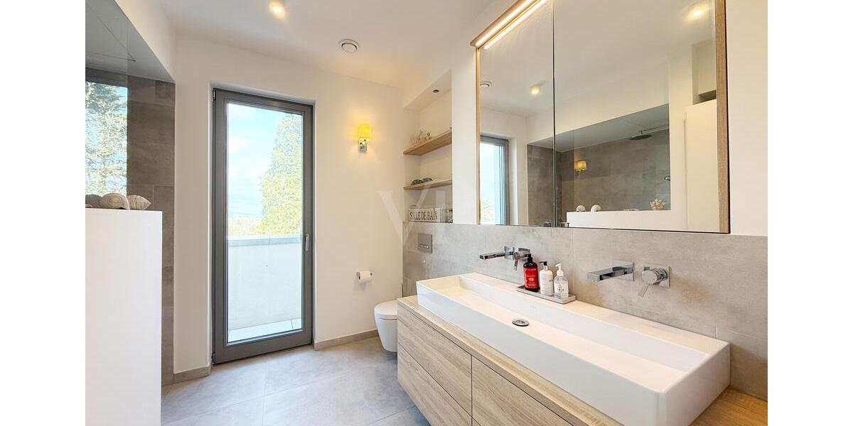 Einfamilienhaus Oberursel (Taunus) - 3 Zimmer, 90 m&sup2;, 2.100&euro; | Angebot:26004737