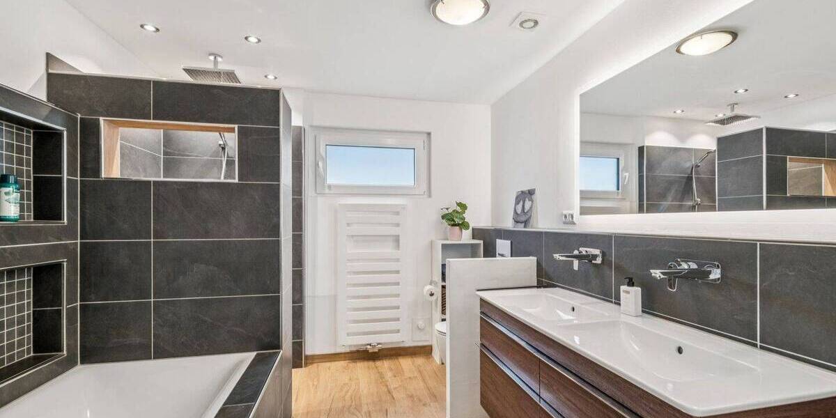 Einfamilienhaus Eppstein Vockenhausen - 8 Zimmer, 250 m&sup2;, 749.000&euro; | Angebot:26094118