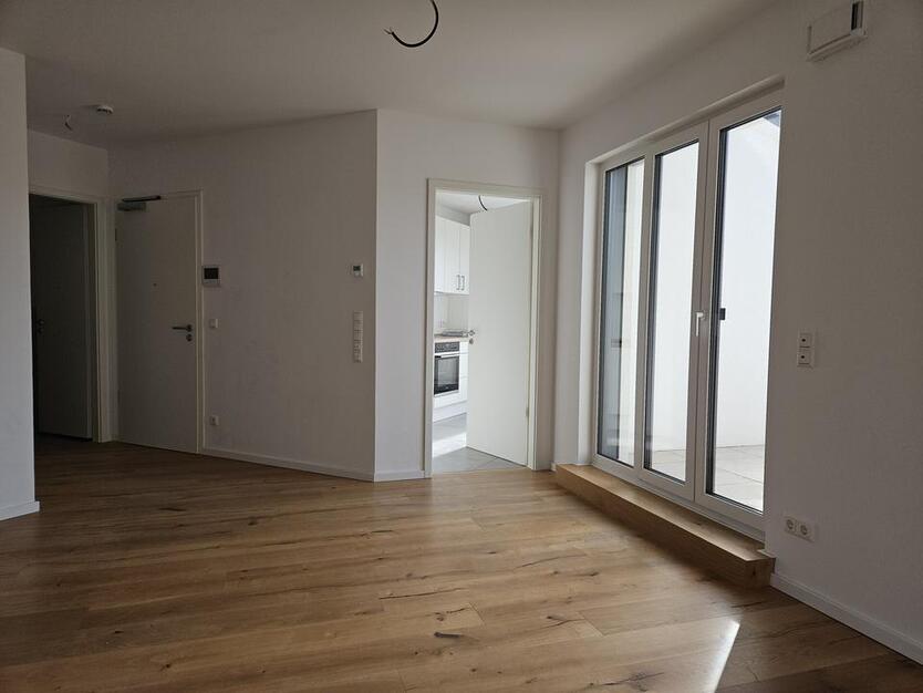 Bitte um schriftl. Anfrage: Helle 3 Zi. DG- WHG in zentraler Lage von Bad Homburg zu vermieten. zimmer