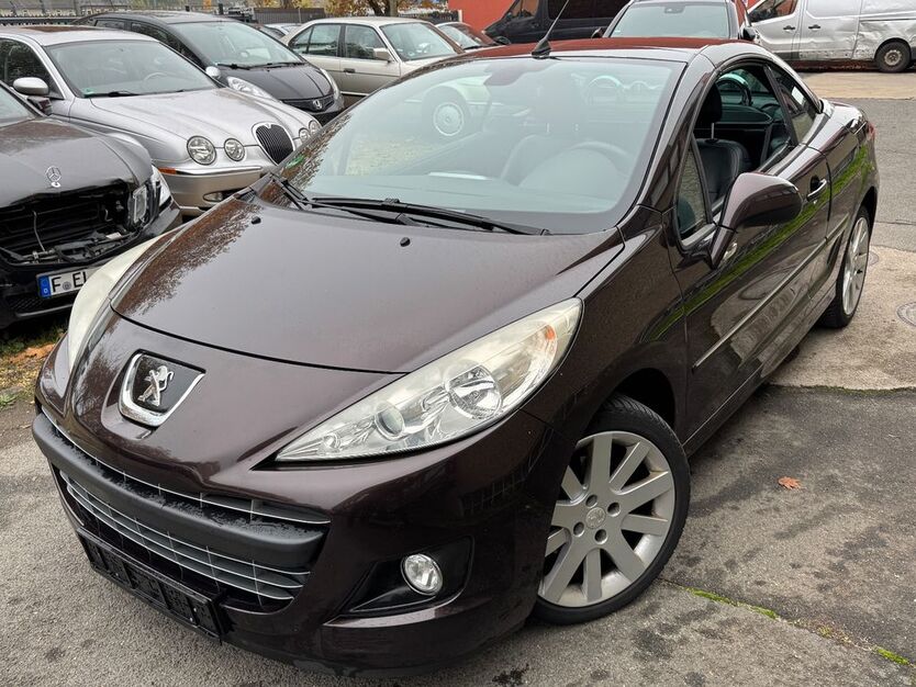 Peugeot 207 218.000 km 4.444 € Frankfurt am Main 65933