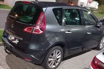 Renault Scenic 178.800 km 3.200 &euro; Frankfurt am Main 60314