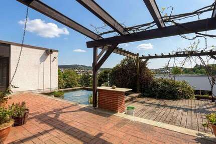 Haus Glashütten - 9 Zimmer, 306 m&sup2;, 2.900&euro; | Angebot:27109202