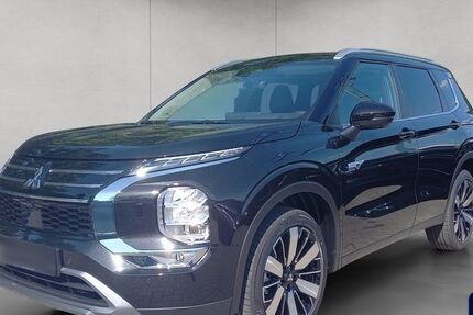 Mitsubishi Plug-in Hybrid Outlander 8.500 km 44.450 &euro; Frankfurt 60386