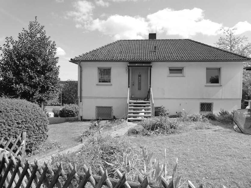 Haus zum Kaufen in Usingen 475.000 € 165 m²