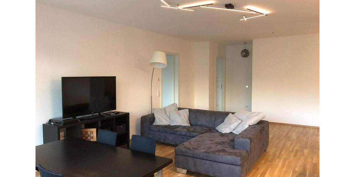 Etagenwohnung Frankfurt am Main Innenstadt 1 - 4 Zimmer, 102 m&sup2;, 1.800&euro; | Angebot:26050996