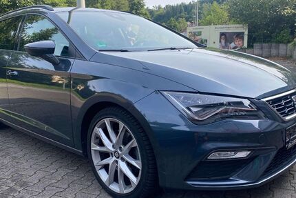 Seat Leon 74.000 km 19.299 € Eppstein 65817