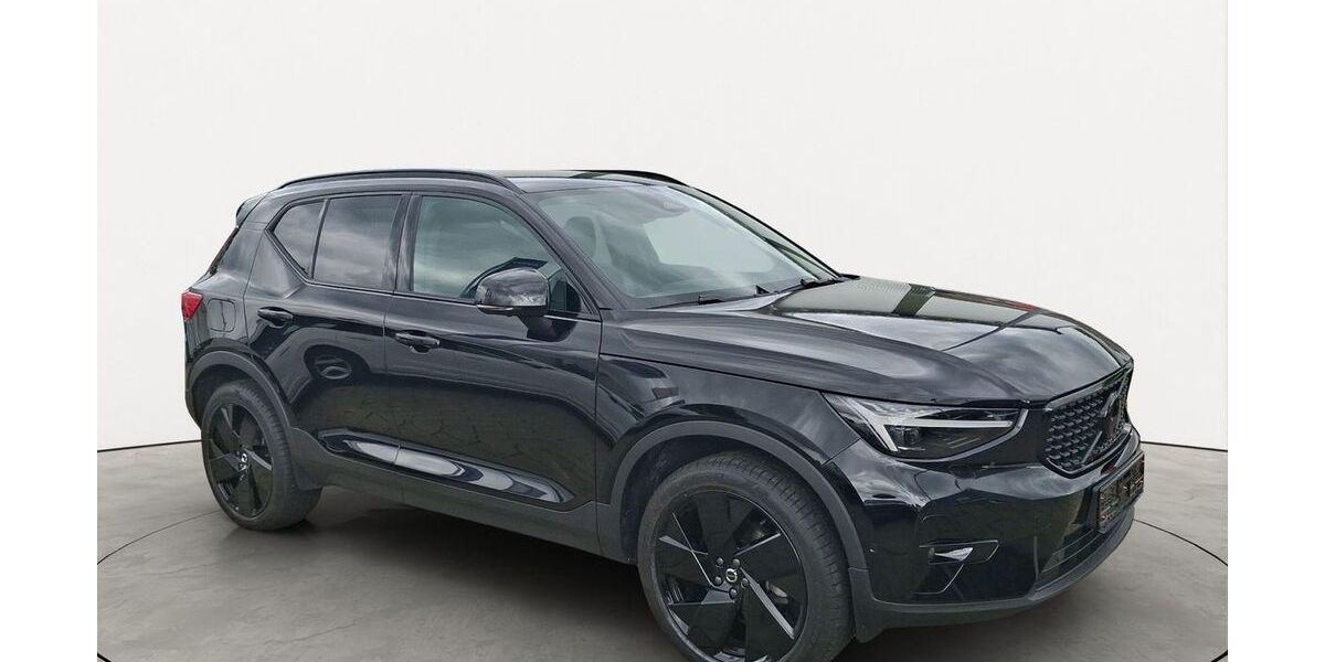 Volvo XC40 13.567 km 35.990 &euro; Friedberg 61169