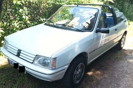 Peugeot 205 78.000 km 4.900 € Büttelborn 64572