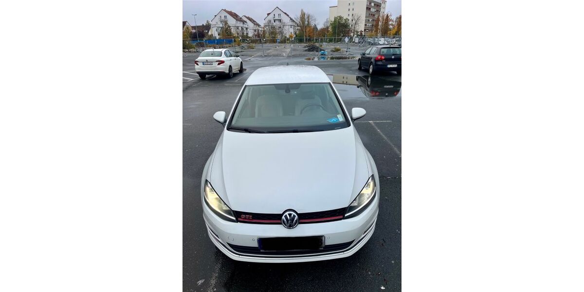 VW Golf 166.400 km 9.400 &euro; Rüsselsheim am Main 65428