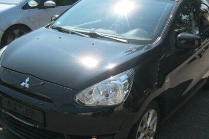 Mitsubishi Space Star 38.596 km 5.900 &euro; Darmstadt 64293
