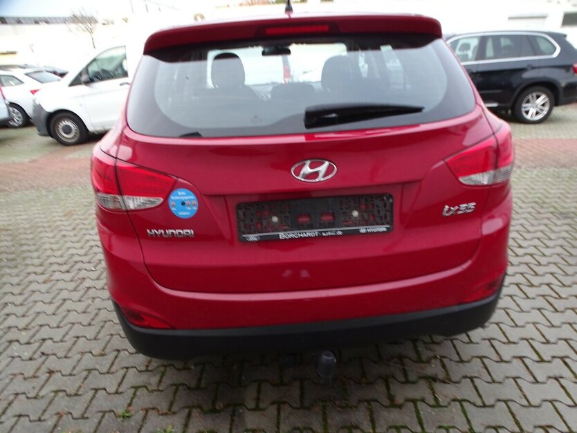 Hyundai ix35 FIFA World Cup Edition 2W,AHK 78.713 km 9.490 € Rodgau 63110
