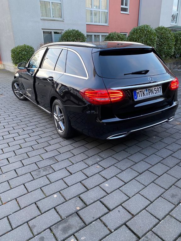 Mercedes-Benz 250 70.000 km 22.900 € Hattersheim am Main 65795