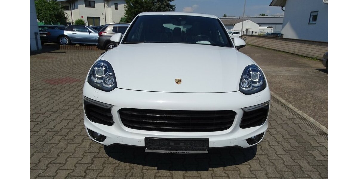 Porsche Cayenne S 4,2l Diesel Pano, Navi, 21 Zoll, Standhe 229.443 km 22.990 &euro; Rodgau 63110