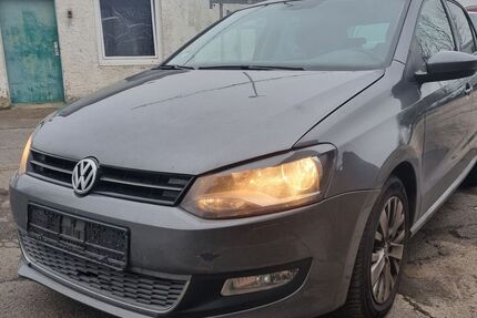 VW Polo 124.500 km 4.900 &euro; Bad Nauheim 61231
