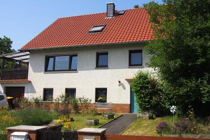 Freist., massives EFH mit ELW, Feldrandlage Büdingen zimmer