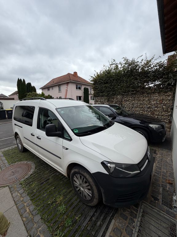 VW Caddy Maxi 177.500 km 9.999 € Friedberg 61169