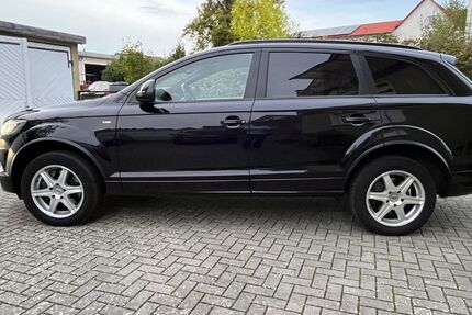 Audi Q7 188.000 km 18.900 &euro; Flörsheim 65439