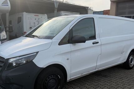 Mercedes-Benz Vito 200.500 km 9.990 &euro; Frankfurt am Main 65933