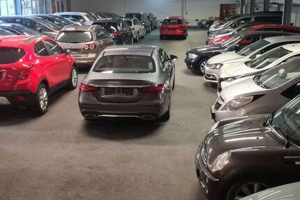 Lada Granta 82.000 km 6.490 &euro; Rüsselsheim 65428