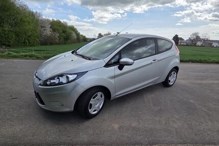 Ford Fiesta 111.000 km 4.400 &euro; Rosbach 61191
