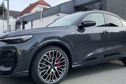 Audi Q5 1.100 km 69.999 &euro; Flörsheim am Main 65439