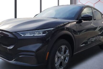 Ford Mustang Mach-E 18.500 km 29.484 € Bad Vilbel 61118