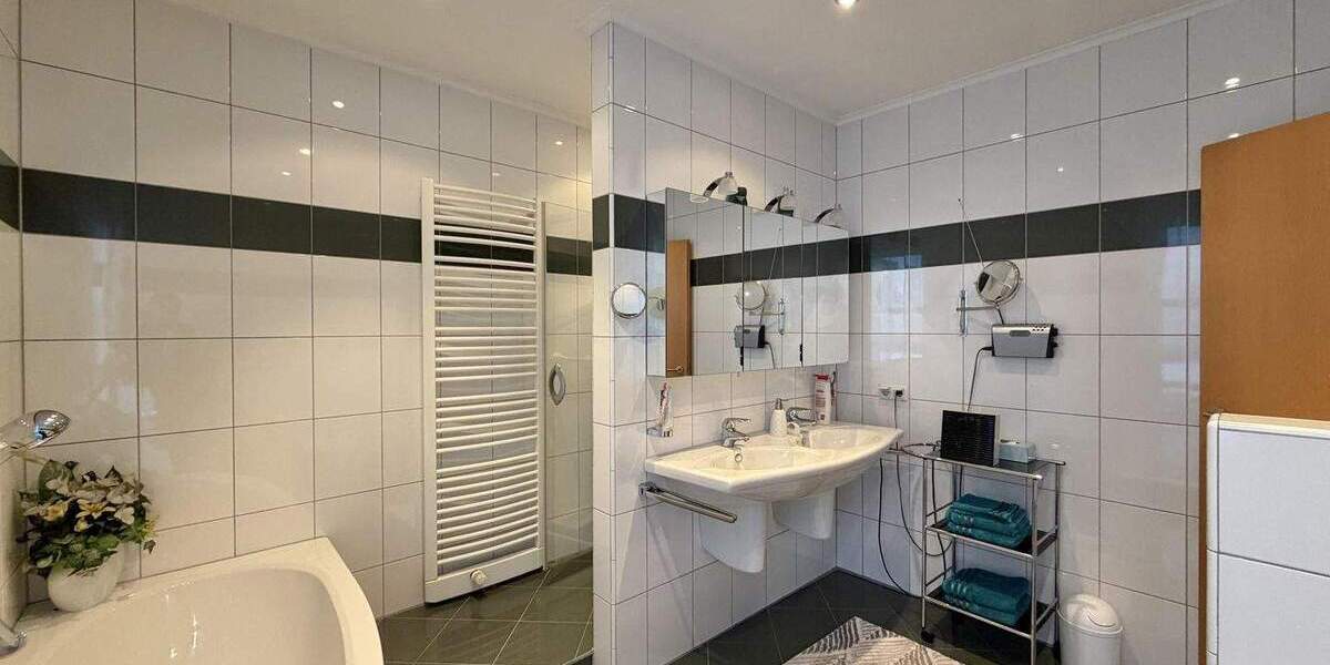 Etagenwohnung Obertshausen Hausen - 3 Zimmer, 145 m&sup2;, 419.000&euro; | Angebot:24827396