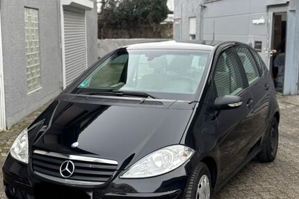Mercedes-Benz A 150 280.000 km 1.350 &euro; Offenbach am Main 63071