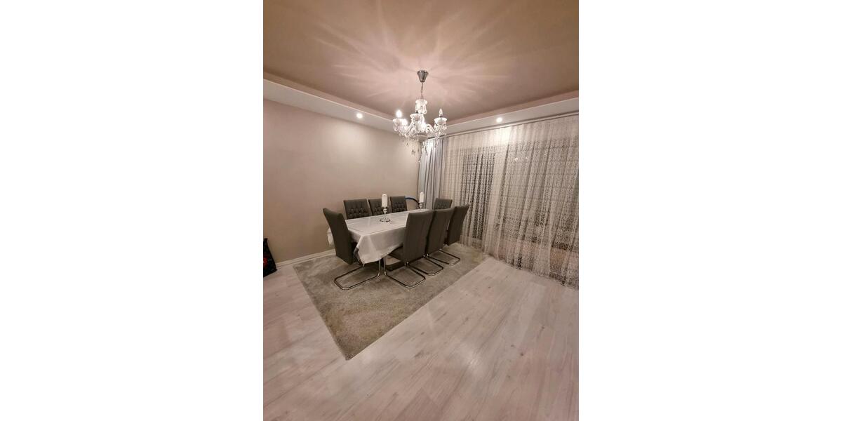 Etagenwohnung Ronneburg - 3 Zimmer, 75 m&sup2;, 230.000&euro; | Angebot:26809088