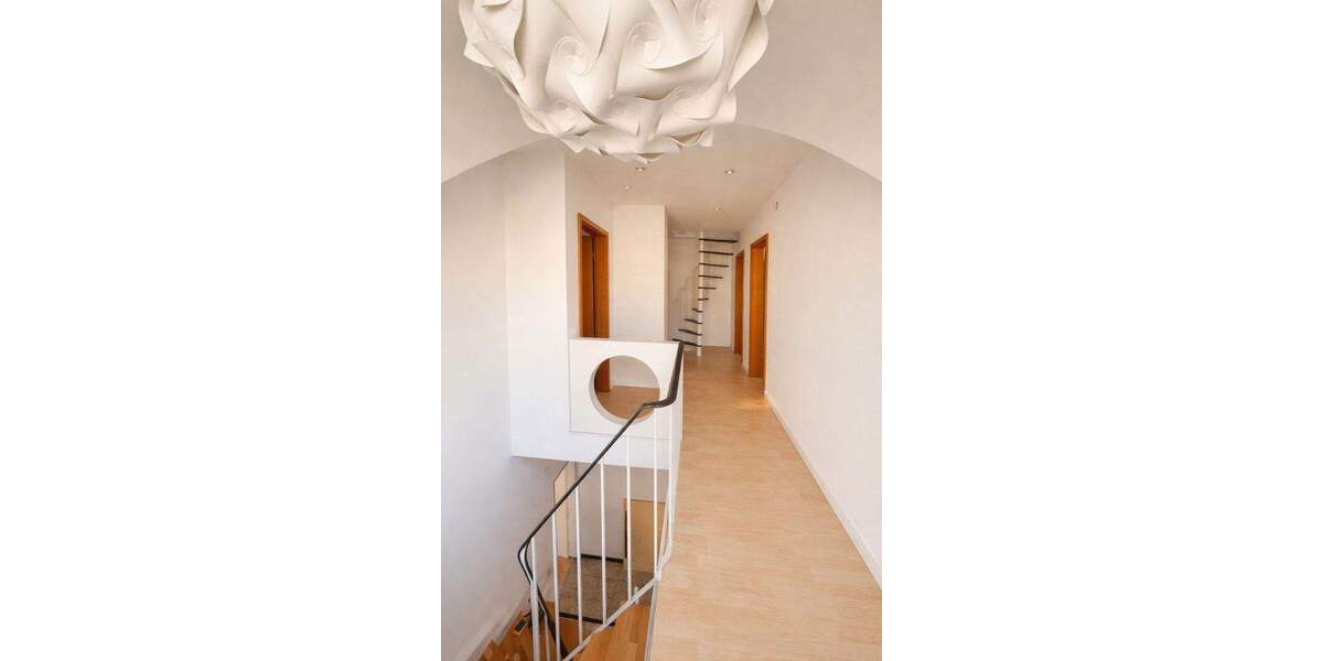 Doppelhaushälfte Frankfurt am Main Griesheim - 5 Zimmer, 160 m&sup2;, 750.000&euro; | Angebot:25654298