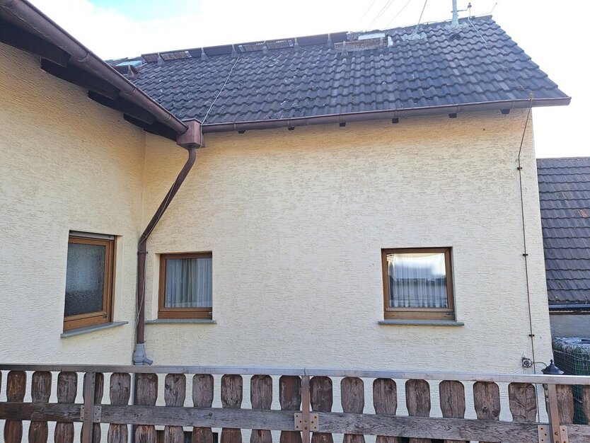 Flörsheim-OT, EFH + Nebengeb. 9 zimmer