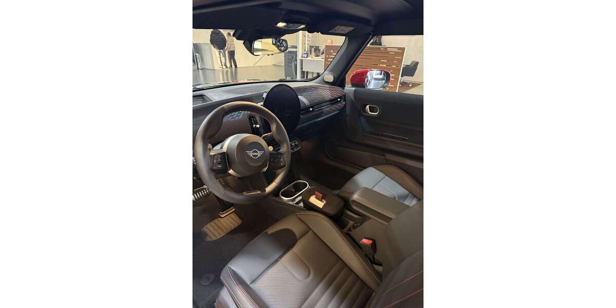 Mini John Cooper Works 2.100 km 37.900 &euro; Dietzenbach 63128