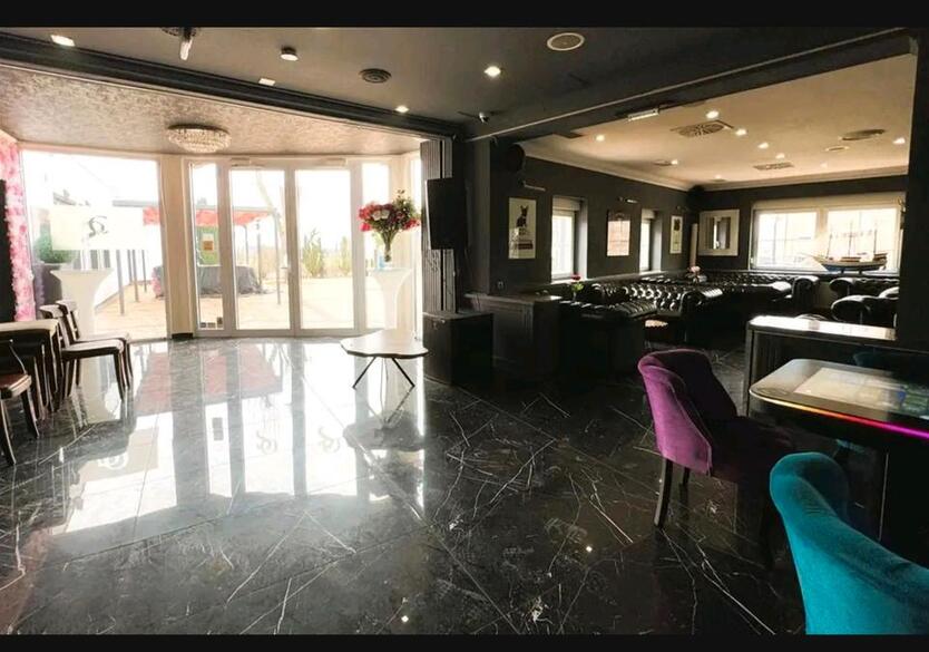 Restaurant Bar Pizzeria friedberg Hessen zimmer