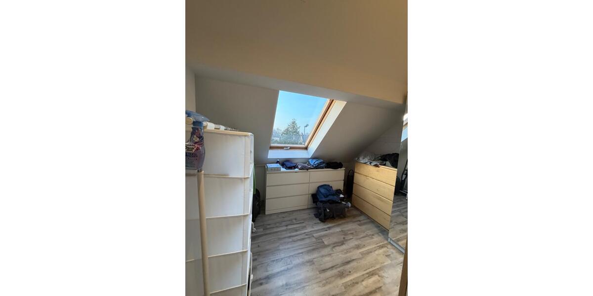 Dachgeschoßwohnung Hanau Groß-Steinheim - 2 Zimmer, 50 m&sup2;, 750&euro; | Angebot:25981847