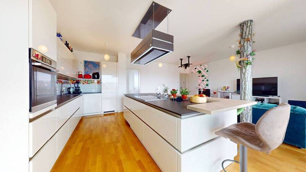 Moderne Drei-Zimmer-Wohnung mit Wintergarten in beliebter Lage