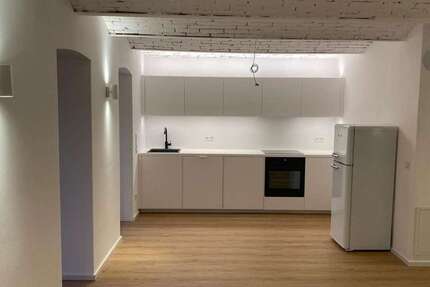 Wohnung Darmstadt Bessungen - 2 Zimmer, 65 m&sup2;, 1.250&euro; | Angebot:26732600