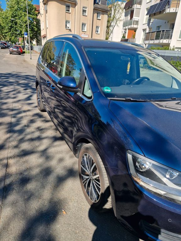 VW Sharan 268.000 km 13.000 € Frankfurt am Main 60386