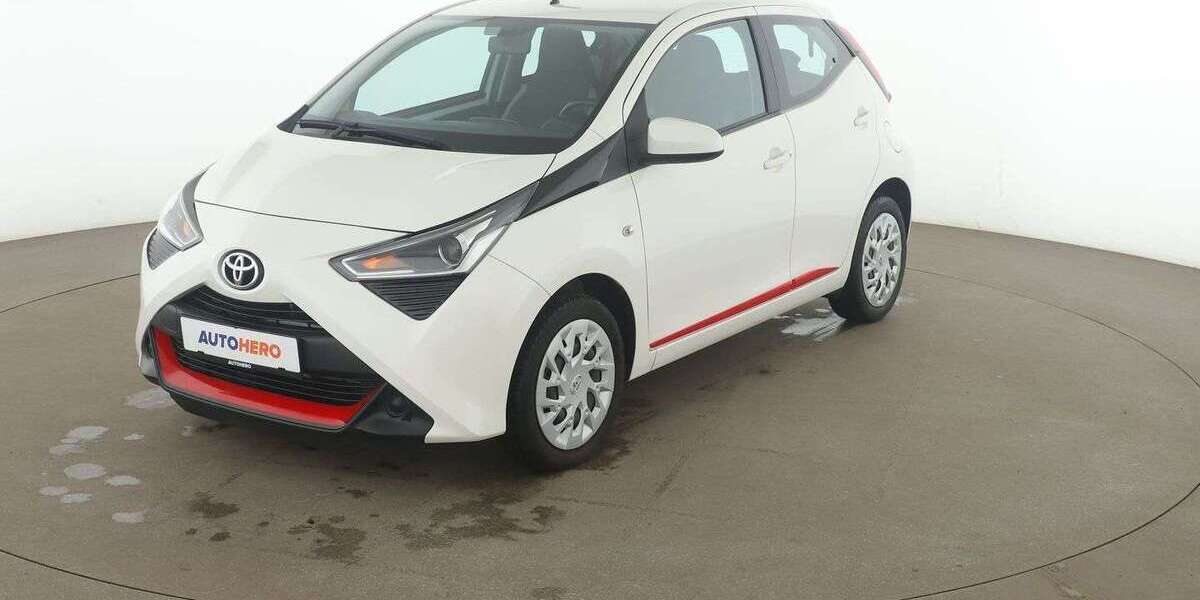 Toyota Aygo 23.415 km 9.820 &euro; Frankfurt am Main 65936