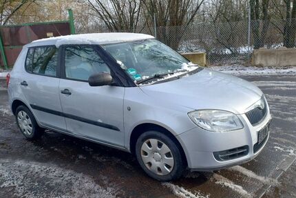 Skoda Fabia 160.000 km 2.500 &euro; Hanau 63456