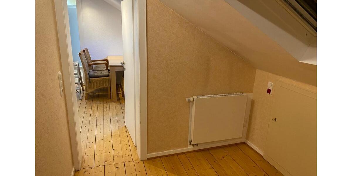 WG-Zimmer in einer 3 Zimmer Wohnung zu vermieten Zimmer 1+3 2 zimmer