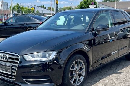 Audi A3 163.300 km 10.900 € Kelsterbach 65451
