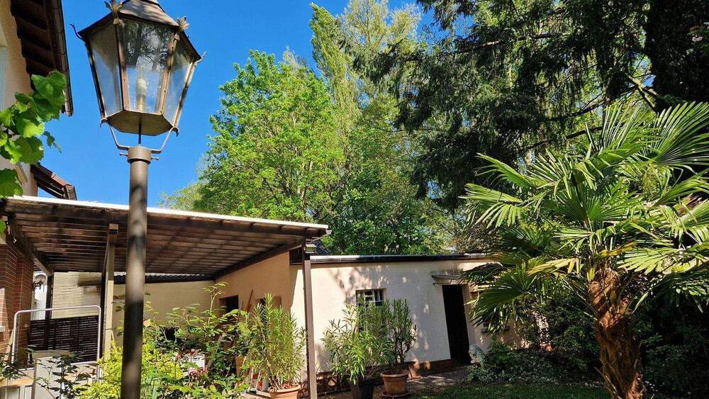 Mehrfamilienhaus, Wohnhaus Bad Homburg Ober-Erlenbach - 8 Zimmer, 177 m&sup2;, 725.000&euro; | Angebot:25657545