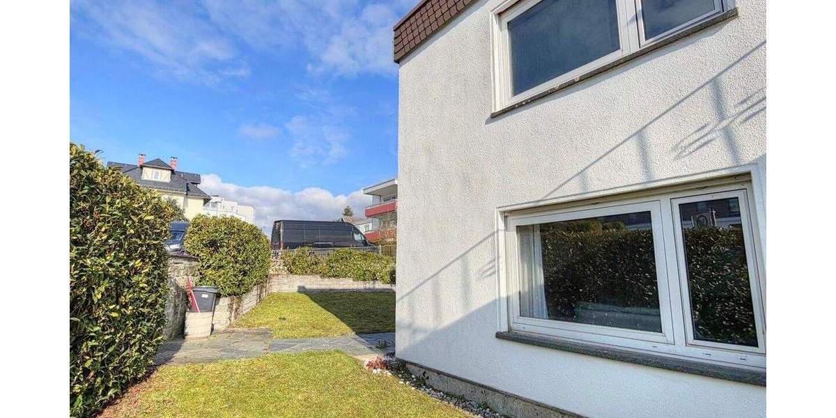 Mehrfamilienhaus, Wohnhaus Kronberg im Taunus Oberhöchstadt - 9 Zimmer, 236 m&sup2;, 770.000&euro; | Angebot:25686321